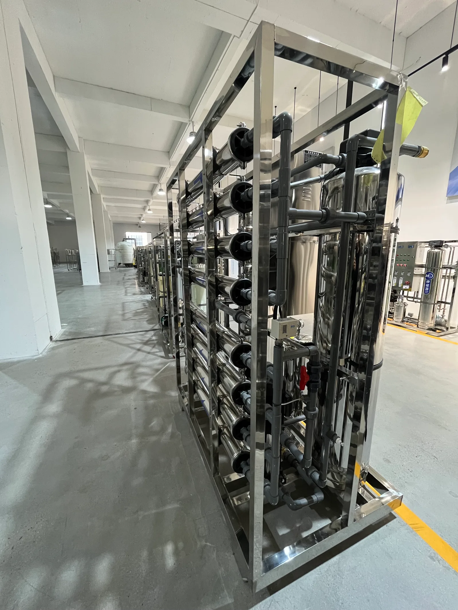 Brackish & Seawater Reverse Osmosis System thumbnail 5